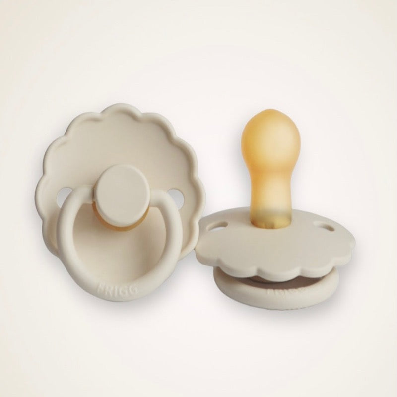 The FRIGG Daisy Latex Dummies Cream (2 Pack)