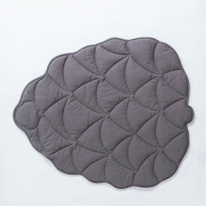 The Alaina leaf play mat